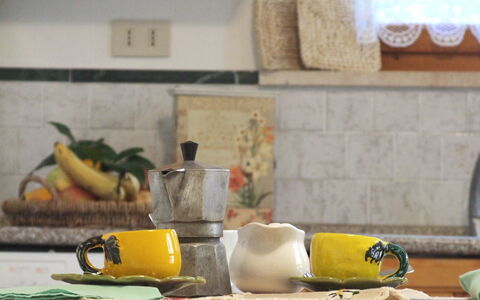 Villa Agrifogli: Giallo, Camera, Serveware, Tavola, Natura Morta, Tavolo, Mobilia, Cucina, Still Life Fotografia